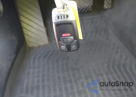 2017 Audi A4 2.0T Season Of Audi Ultra Premium z USA, uszkodzony, nr VIN WAUKMAF49HN055751